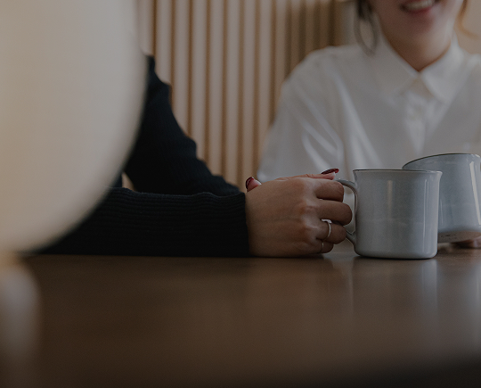 和の落ち着きと洋の洗練が調和した客室